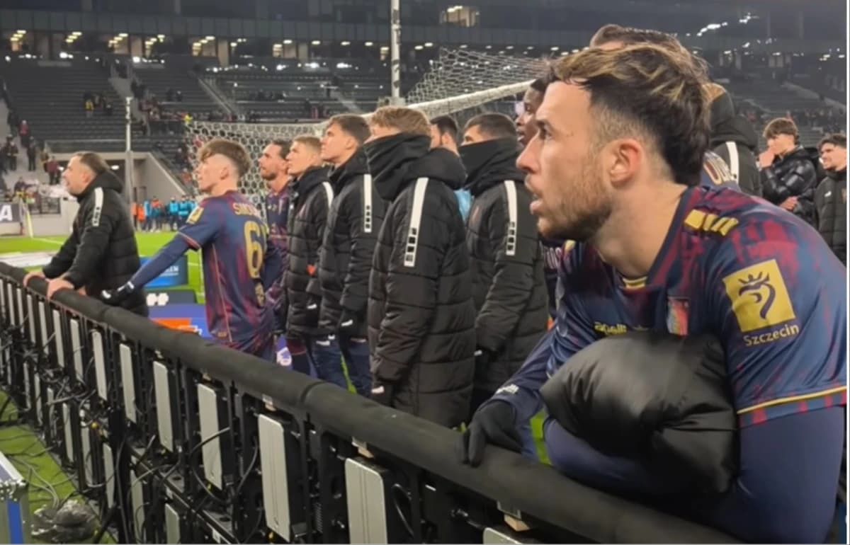 Obrazek newsa : Skandal po meczu Pogoń Szczecin - Radomiak Radom. Grożono piłkarzom. Jest nagranie