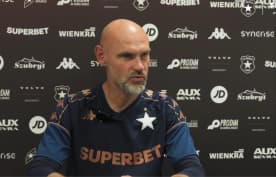 Kibice Wisły Kraków nie wejdą na stadion Legii. Jop zabrał głos. "To nie pierwszy raz"