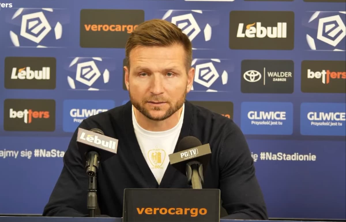 Obrazek newsa : Trener Piasta po porażce z Pogonią Szczecin. "Mam potężne pretensje do siebie"