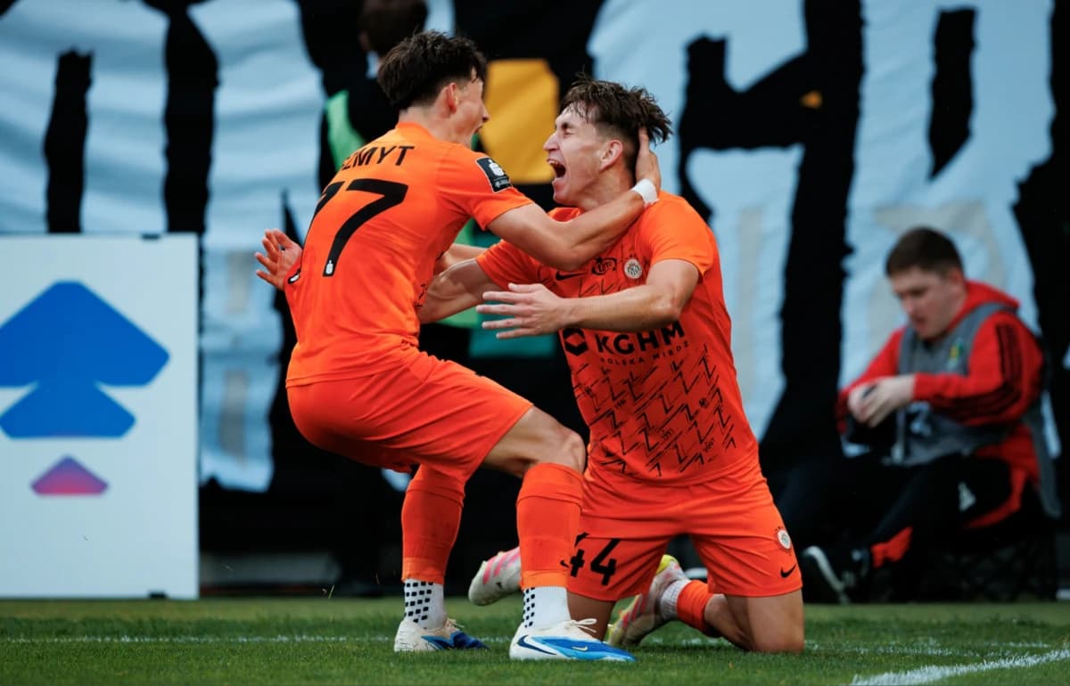 Obrazek newsa : Lechia rozbita przez Zagłębie Lubin! 8 goli. Szmyt jednak umie strzelać [WIDEO]