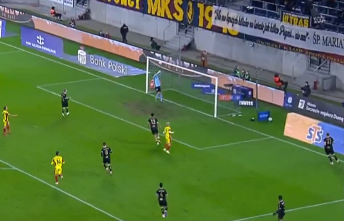 Obrazek newsa : Cojocaru uratowany! Gol w doliczonym czasie zapewnił zwycięstwo Pogoni Szczecin [WIDEO]