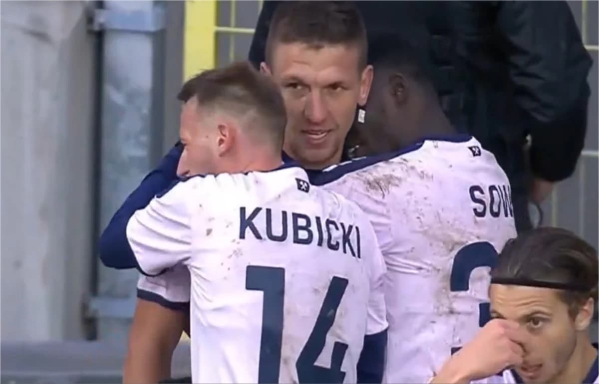 Obrazek newsa : Udana pogoń Górnika Zabrze w meczu z Koroną Kielce. Dwie interwencje sędziów VAR [WIDEO]