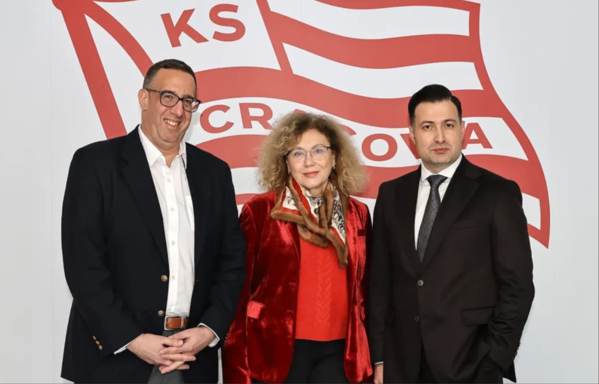 Obrazek newsa : Spór o działkę. Elżbieta Filipiak zabrała głos ws. zarzutów wiceprezesów Cracovii