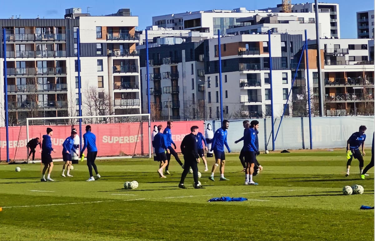 Obrazek newsa : Lech Poznań po ostatnim treningu przed meczem z KuPS. Jak wygląda sytuacja kadrowa? [WIDEO]