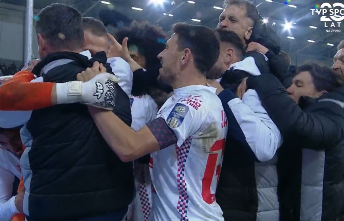 Obrazek newsa : Górnik Zabrze gra dalej w Pucharze Polski! Zadecydowały rzuty karne. Bramkarz bohaterem [WIDEO]