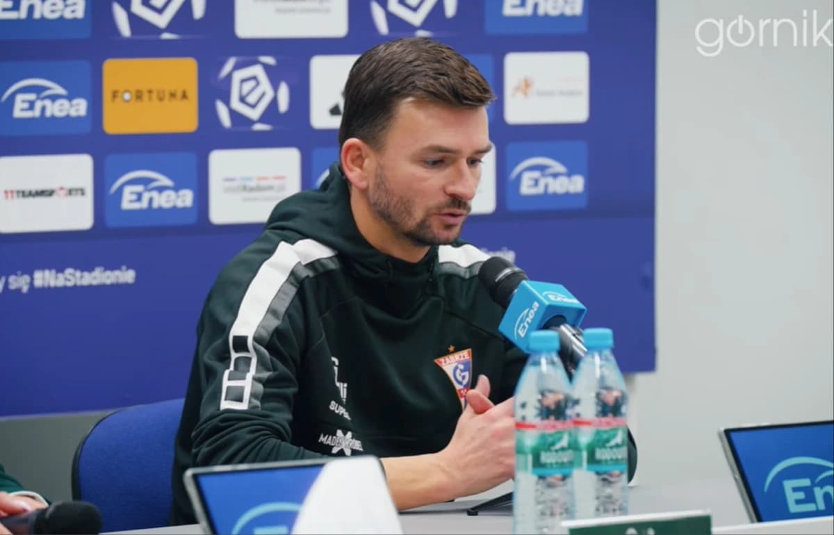 Obrazek newsa : Trener Górnika Zabrze zabrał głos po porażce. Przeprosił piłkarza