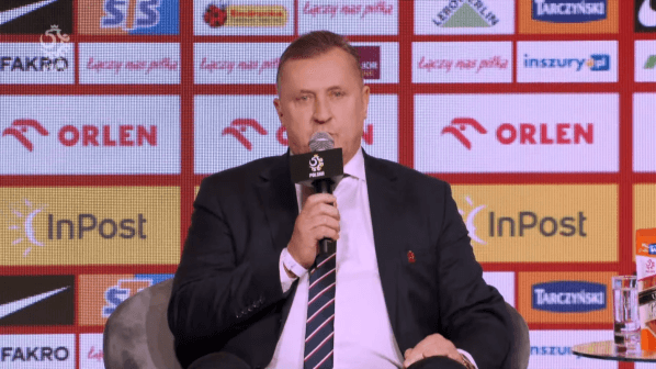 Obrazek newsa : Cezary Kulesza z wpadką na powitalnej konferencji Fernando Santosa