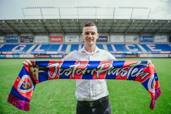 Obrazek newsa : Oficjalnie: Patryk Dziczek wraca do gry w piłkę i zmienia klub 