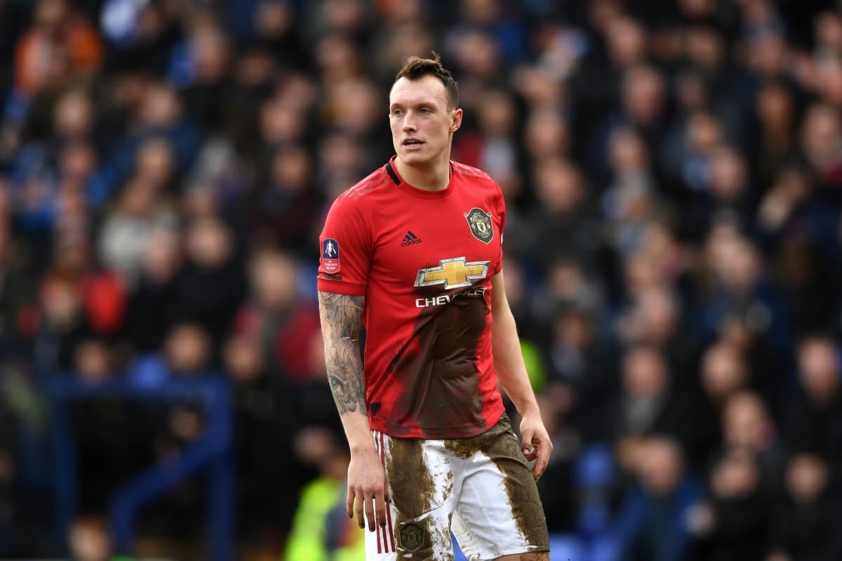 Obrazek newsa : Środkowy obrońca skreślony przez Manchester United szykuje się do odejścia 