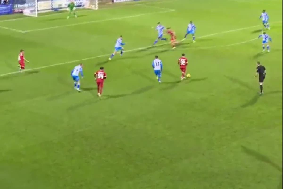 Obrazek newsa : Fantastyczny gol Mateusza Musiałowskiego! [WIDEO]