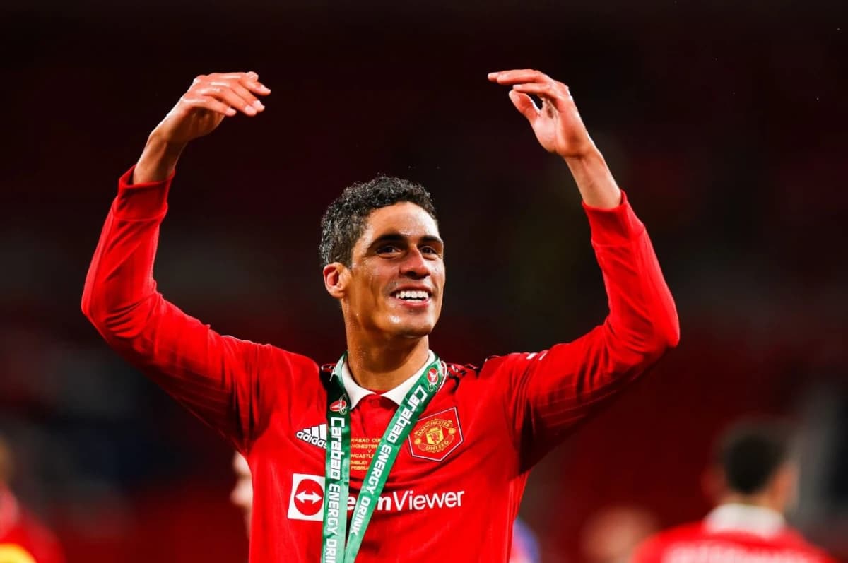 Obrazek newsa : Szokujące wieści! Raphaël Varane kończy karierę