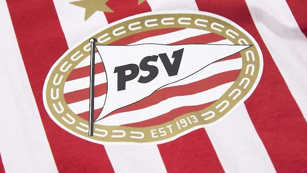 Obrazek newsa : Eredivisie: Szok, trener wicelidera składa rezygnację! 