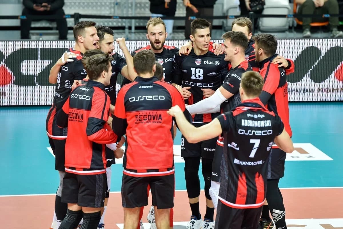 Obrazek newsa : PlusLiga. Gdzie obejrzeć mecz LUK Lublin - Asseco Resovia Rzeszów? Transmisja TV, stream online (16.11.2025)