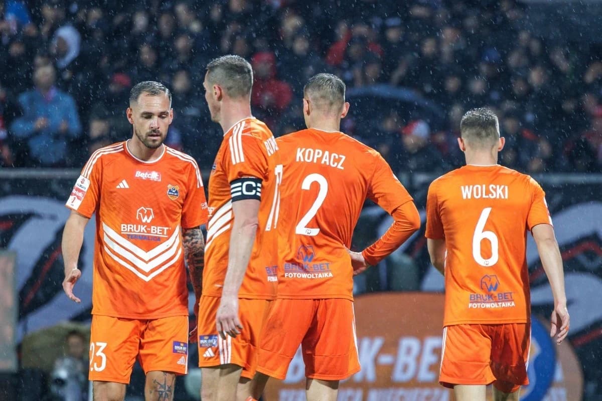 Obrazek newsa : Bruk-Bet Termalica - Cracovia gdzie transmisja meczu? TV, stream online (02.02.2026)