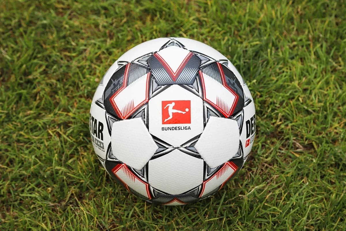 Obrazek newsa : Bayer Leverkusen - TSG Hoffenheim data, godzina meczu i transmisja (23.08.2025)