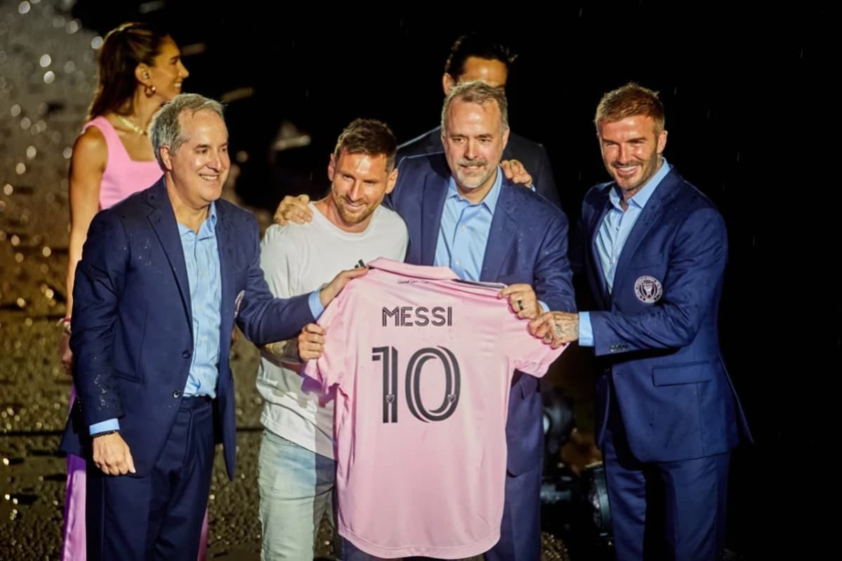 Obrazek newsa : Matt Damon: Leo Messi ważniejszy niż on sam w jego domu. „Argentyna to mój zespół”