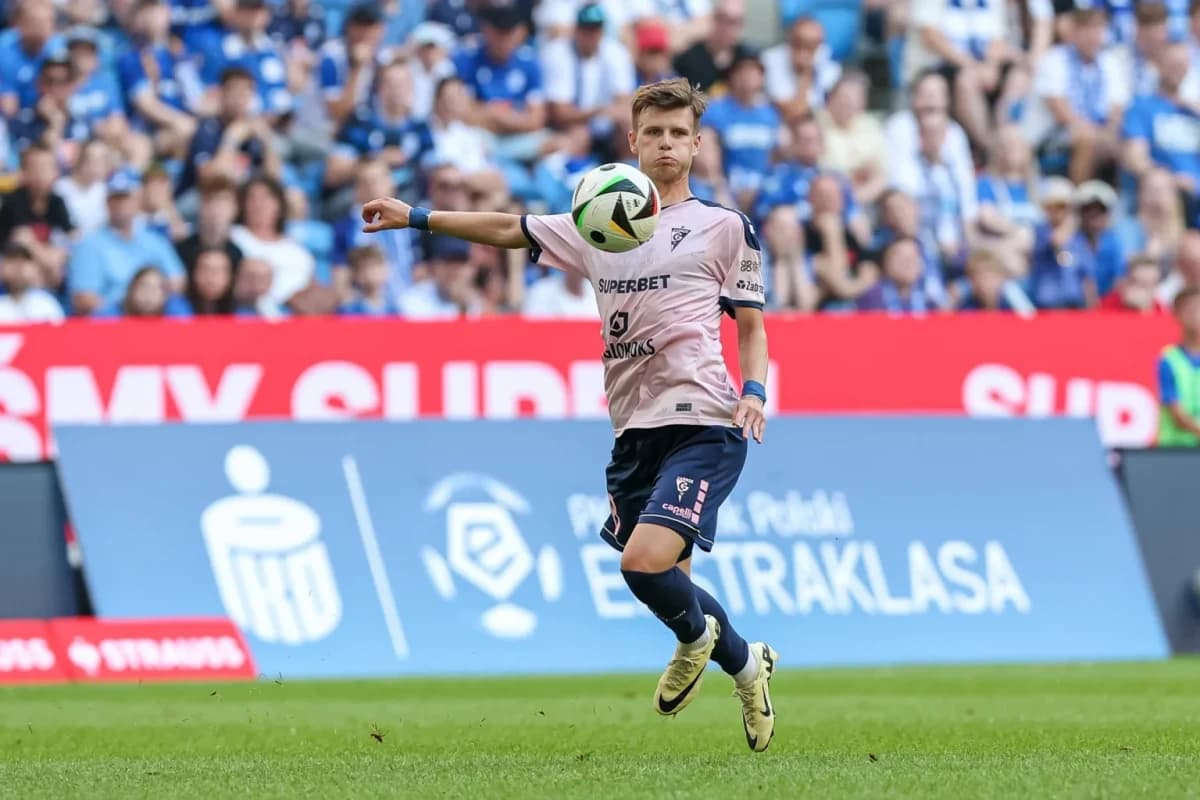 ObrazekPiast Gliwice - Górnik Zabrze skrót meczu (17.05.2025) Obejrzyj gole i najciekawsze akcje