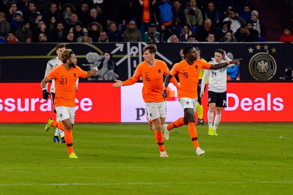 Obrazek newsa : MŚ 2026. Ronald Koeman i Van Dijk doceniają Maroko przed meczem 1/16 finału