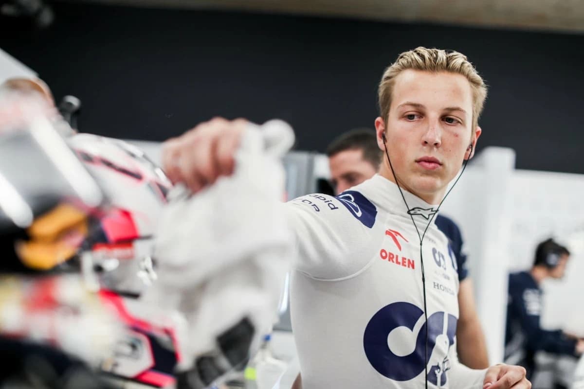 Obrazek newsa : Liam Lawson niepewny przyszłości w Formule 1. Nikola Tsolov walczy o miejsce w Red Bullu