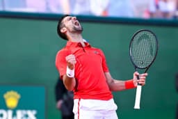 Obrazek news: Novak Djoković w półfinale Wimbledonu 2026. Mecz z Auger-Aliassime trwał 5 godzin 15 minut!
