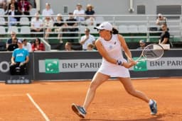 Obrazek news: WTA Stuttgart 2026. Iga Świątek - Mirra Andriejewa gdzie oglądać? Transmisja TV i Online
