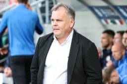 Obrazek news: Skład sędziowski meczu Puszcza Niepołomice - Polonia Warszawa. Kto sędzią głównym? (06.04.2026)