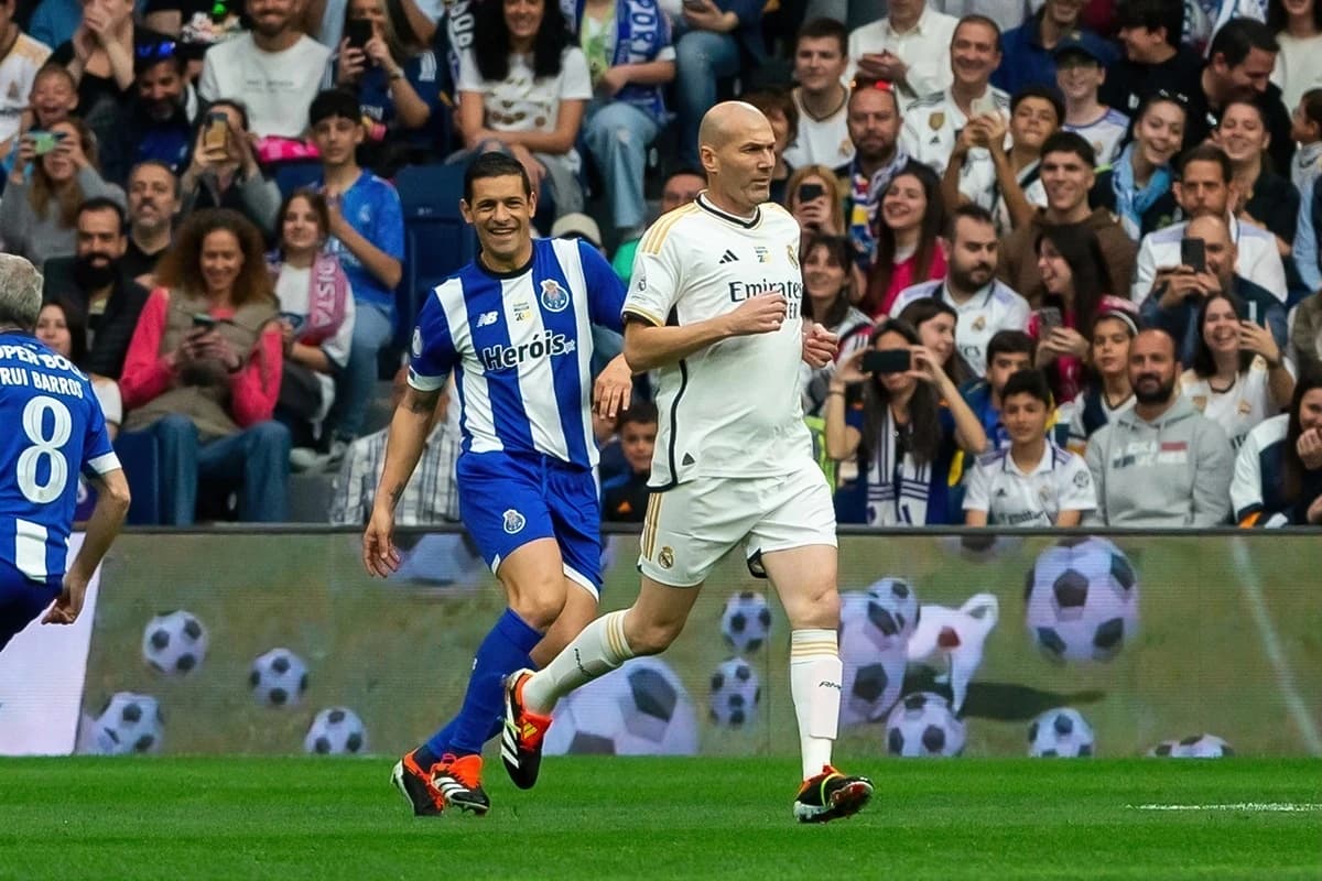 Obrazek newsa : Zinedine Zidane zostanie nowym selekcjonerem Francji? Kontrakt jest już gotowy