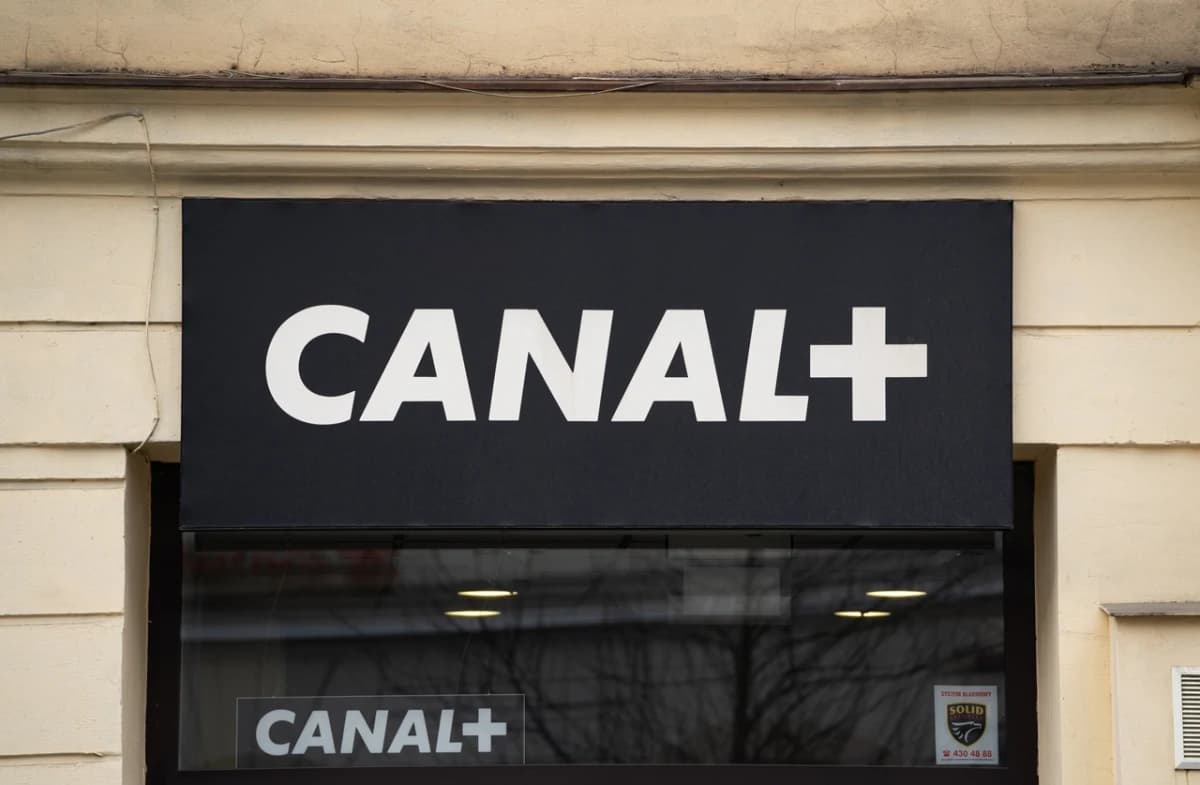 Obrazek newsa : CANAL+ Sport zawiesza dziennikarza. Efekt skandalicznego "żartu"
