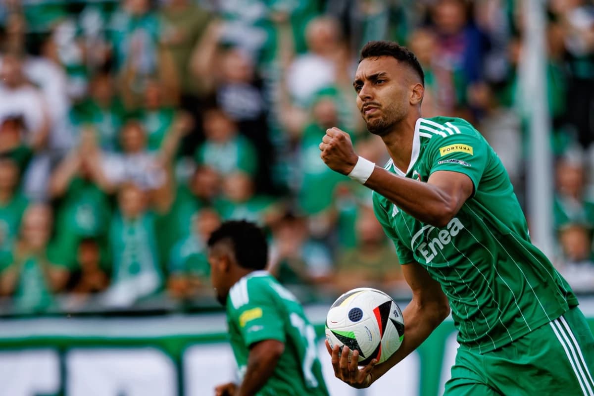 Obrazek newsa : PKO Ekstraklasa: Radomiak pewnie pokonuje Koronę. Hat-trick Rochy (SKRÓT WIDEO)