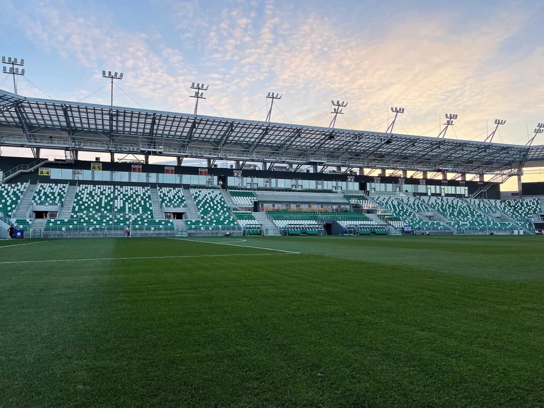 Obrazek newsa : Radomiak Radom bez trenera przed meczem ulega Śląskowi Wrocław
