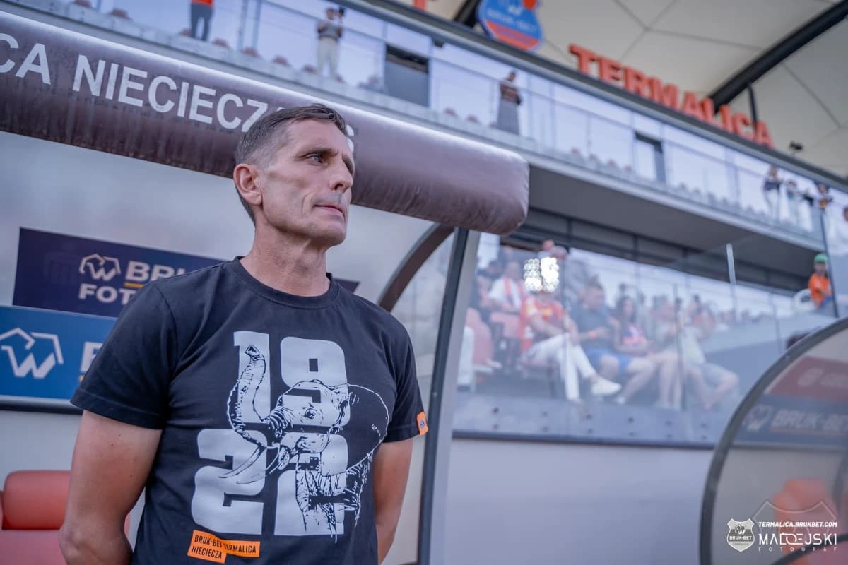 Obrazek newsa : Marcin Brosz ze Słoniami zaskakuje