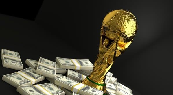 Obrazek newsa : Blatter bije się publicznie w pierś: przyznanie mundialu Katarowi było błędem