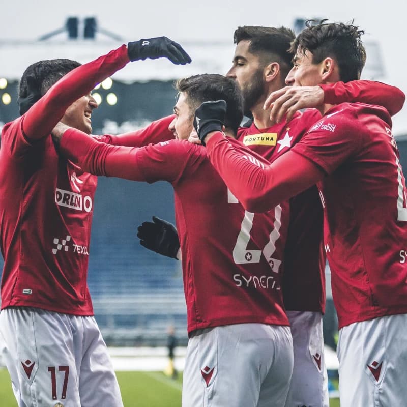 Obrazek newsa : Fortuna I Liga: Odra na remis ze Stalą, Wisła pewnie pokonuje Górnik Łęczna