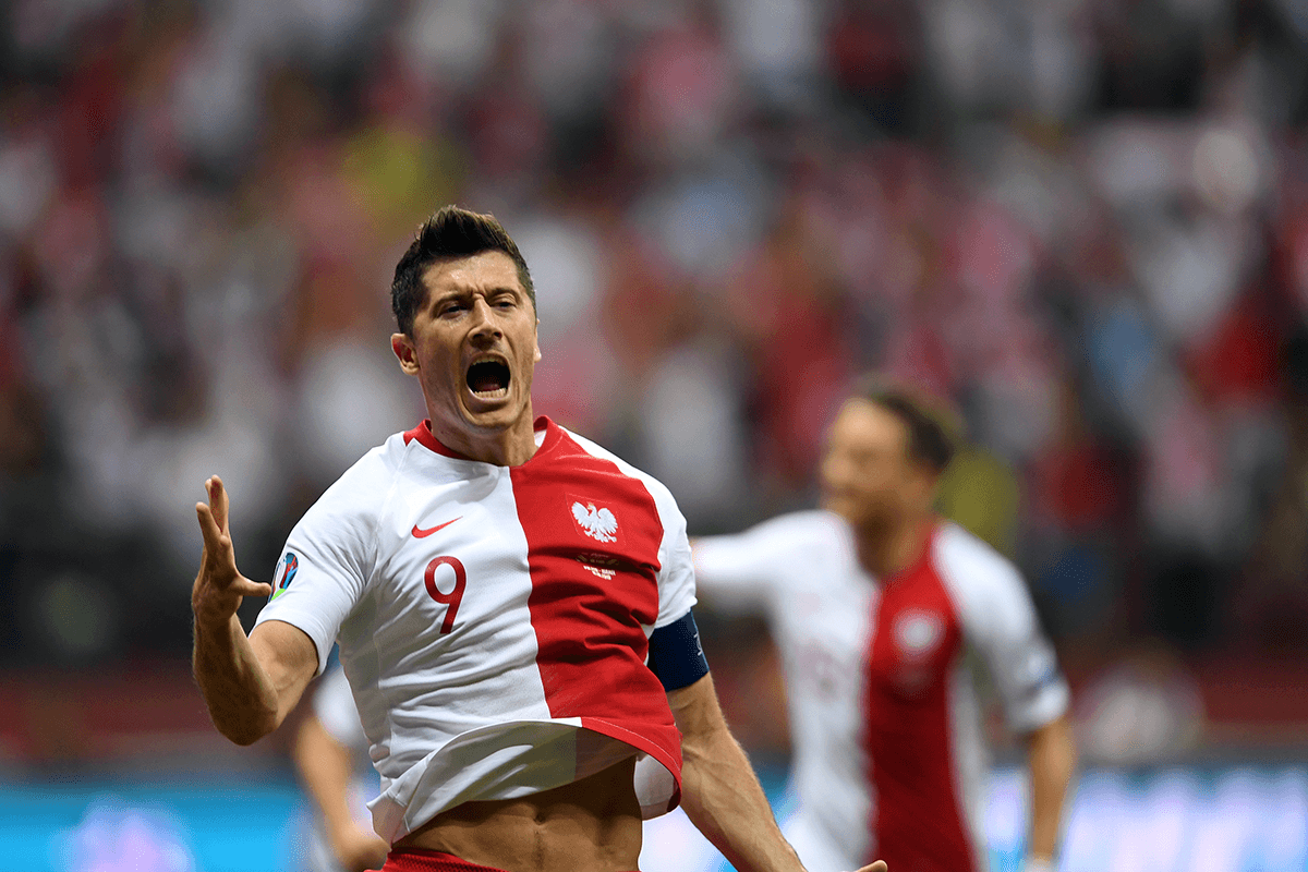 Obrazek newsa : Hiszpańskie media: Jest termin debiutu Lewandowskiego w Barcelonie