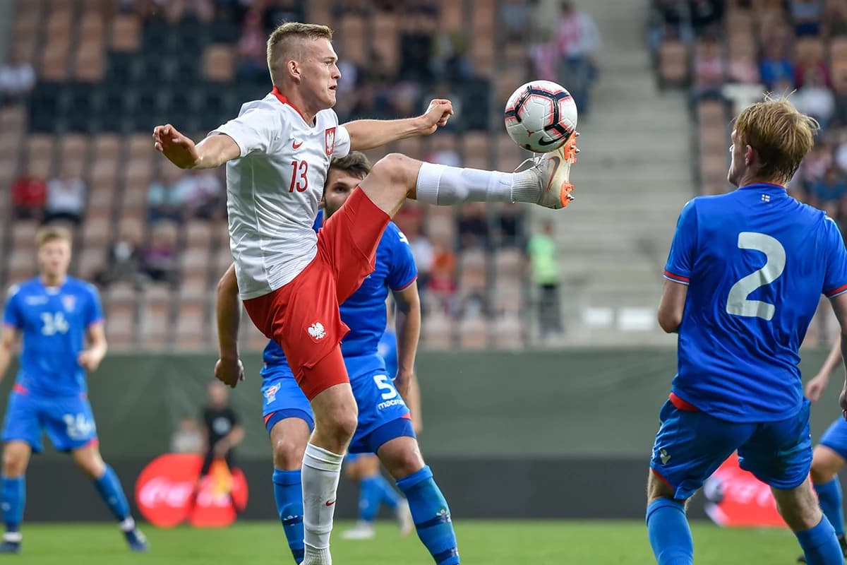 Obrazek newsa : Świderski: To, co wydarzyło się w Pradze, nie ma prawa wydarzyć się ponownie