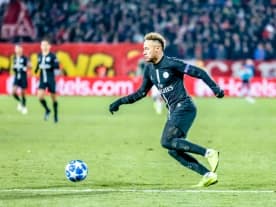 OFICJALNIE: Neymar piłkarzem Al Hilal! 
