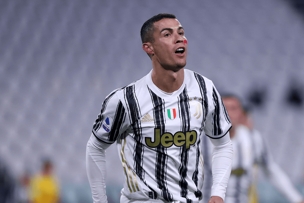 Obrazek newsa : Kathryn Mayorga oskarżyła Cristiano Ronaldo o gwałt! Portugalczyk miał płacić za milczenie, a teraz modelka chce 64 miliony euro