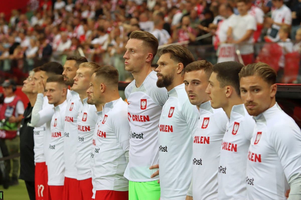 Obrazek newsa : Problemy reprezentacji Polski. Wiadomo kiedy wrócą do kraju
