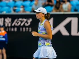 Iga Świątek - Marketa Vondrousova: transmisja, stream za darmo [30.10]