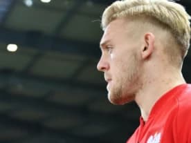 Polacy błyszczą w Derby County. Premierowy gol Kamila Jóźwiaka, Krystian Bielik piłkarzem meczu (wideo)