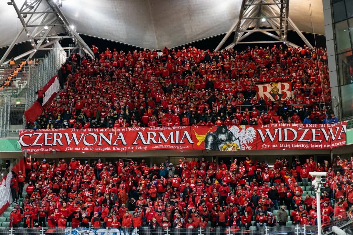Obrazek newsa : PKO Ekstraklasa: Widzew minimalnie lepszy od Lecha [WIDEO]