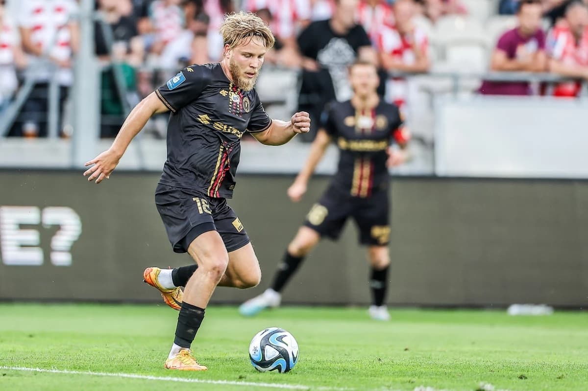 Obrazek newsa : PKO Ekstraklasa: Korona wygrywa z ŁKS-em na zakończenie kolejki [WIDEO]