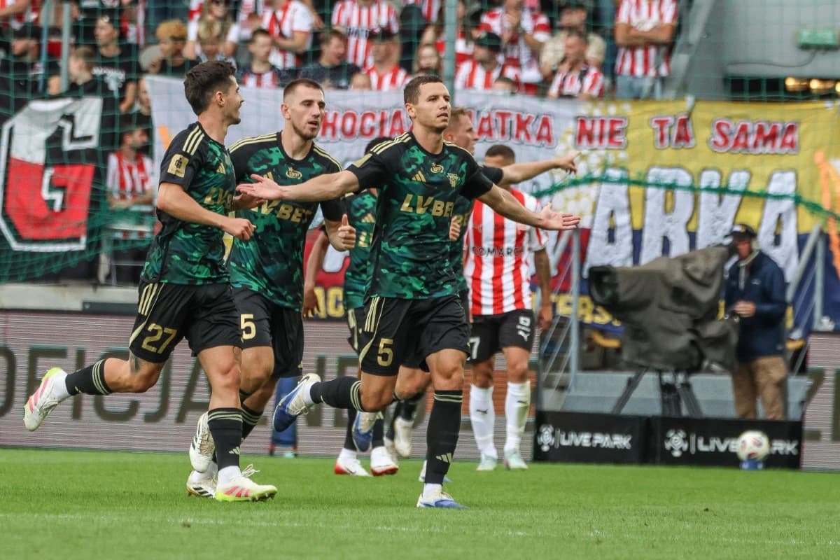 Obrazek newsa : Lechia sprzeda kolejną gwiazdę! Zarobi 4 miliony euro