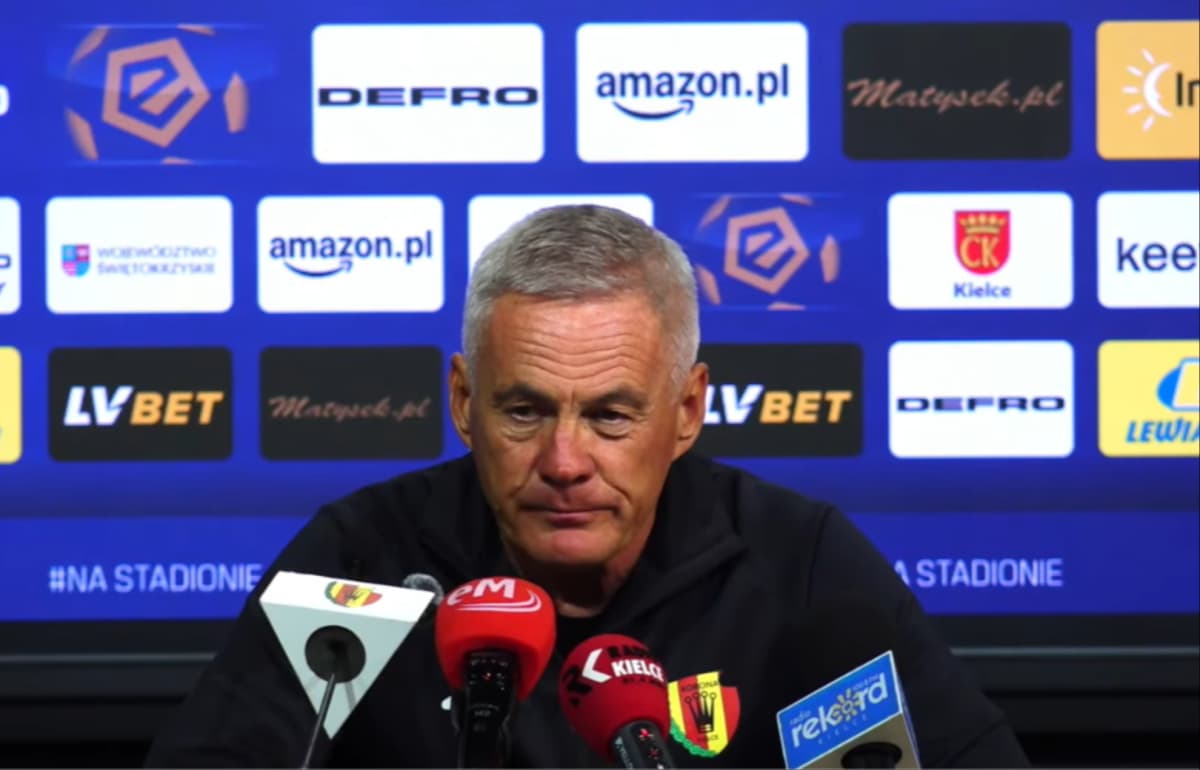 Obrazek newsa : Jacek Zieliński z ofertą powrotu na ławkę