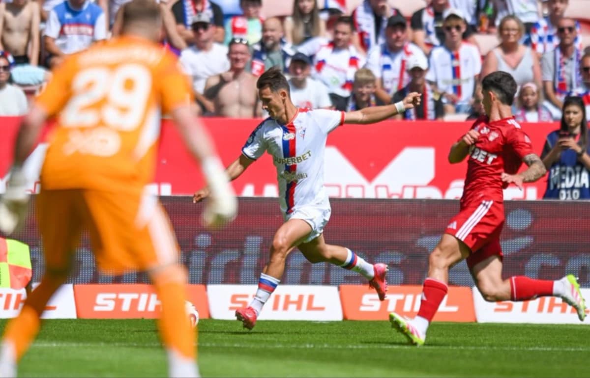 Obrazek newsa : Pierwsze zwycięstwo nowego trenera Górnika Zabrze. Niepotrzebna nerwowa końcówka [WIDEO]
