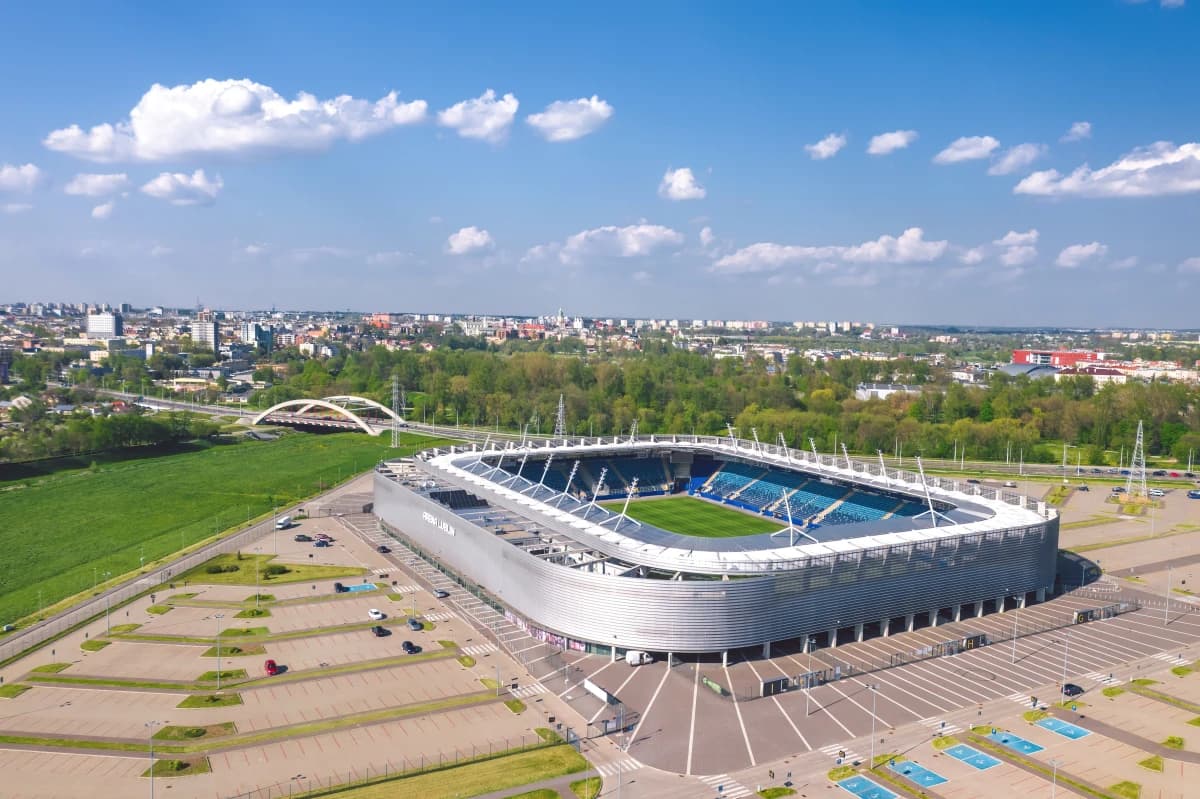 Obrazek newsa : Karol Czubak może wrócić do Polski, zainteresowany klub z Ekstraklasy