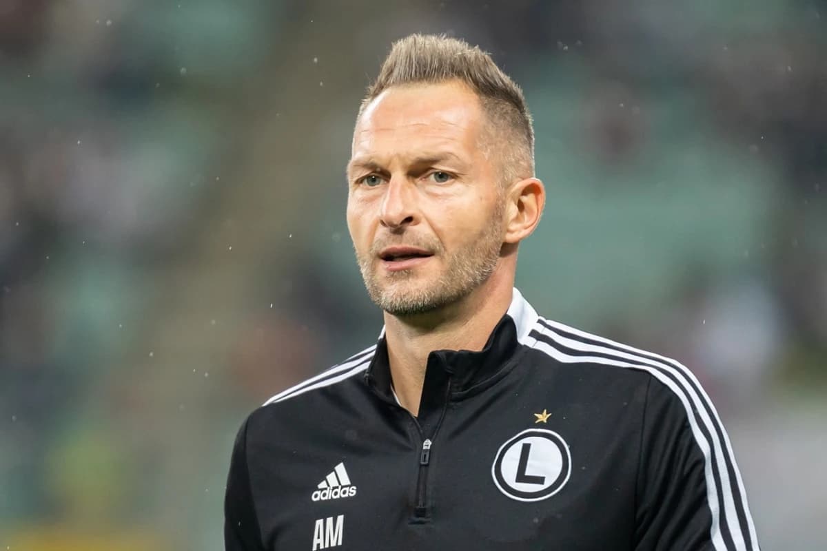 Obrazek newsa : Oficjalnie! Legia Warszawa ogłosiła odejście dwóch trenerów. "Powodzenia w dalszej karierze"