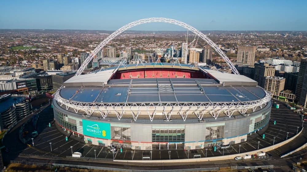 Obrazek newsa : Gdzie oglądać EFL Cup 2026/27 w Polsce? Transmisje Carabao Cup online za darmo