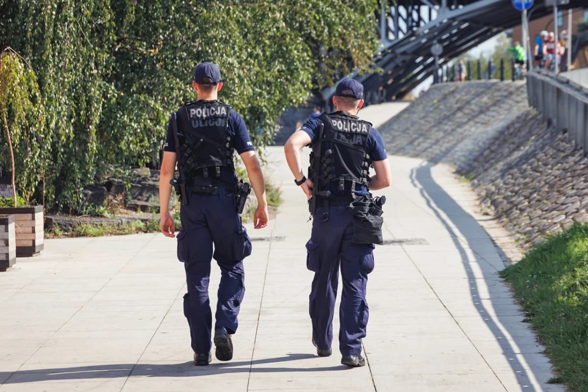 Obrazek newsa : Grał w Górniku Zabrze, Lechu Poznań i Piaście Gliwice. Teraz szuka go policja