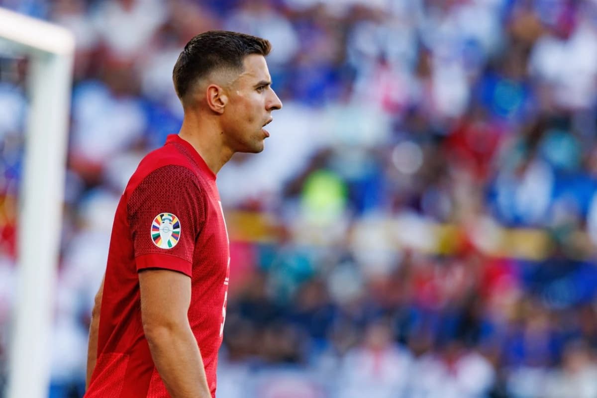 Obrazek newsa : Jan Bednarek odejdzie z Southampton? "Powinien pozostać w Premier League"